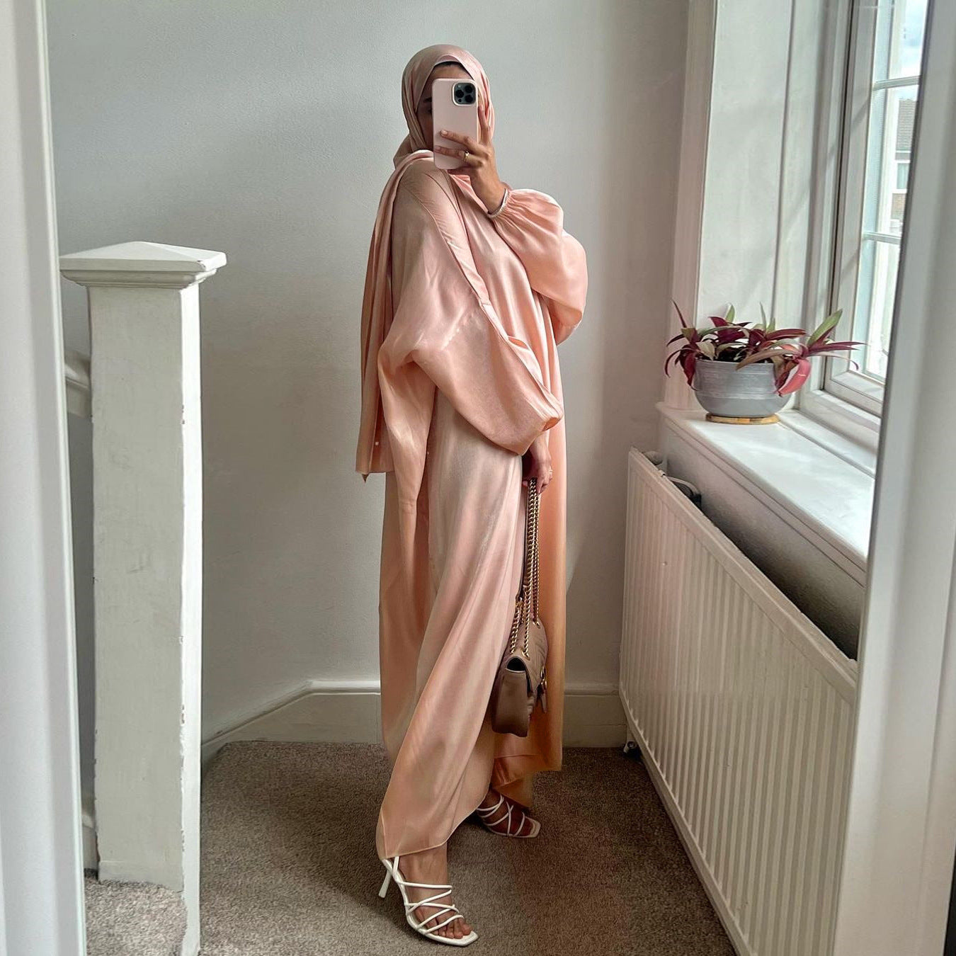 ST002 Cross Border Middle East Women Fashion Shiny Abaya Robe Dubai Muslim Robe New With Turban